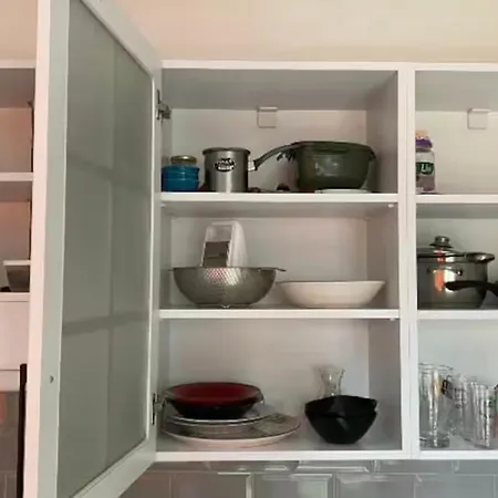 Feel Like A Neighbor Apartment *